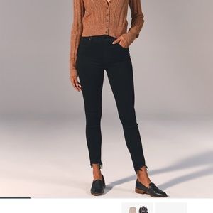 High rise super skinny ankle jeans. Worn once